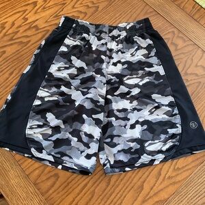 Watson’s Camo Gym Shorts, Boys Sz M (10/12)